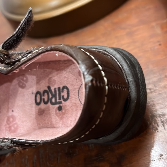 🐞Baby Girls Ladybug Mary Jane’s 🐞 - Picture 7 of 7